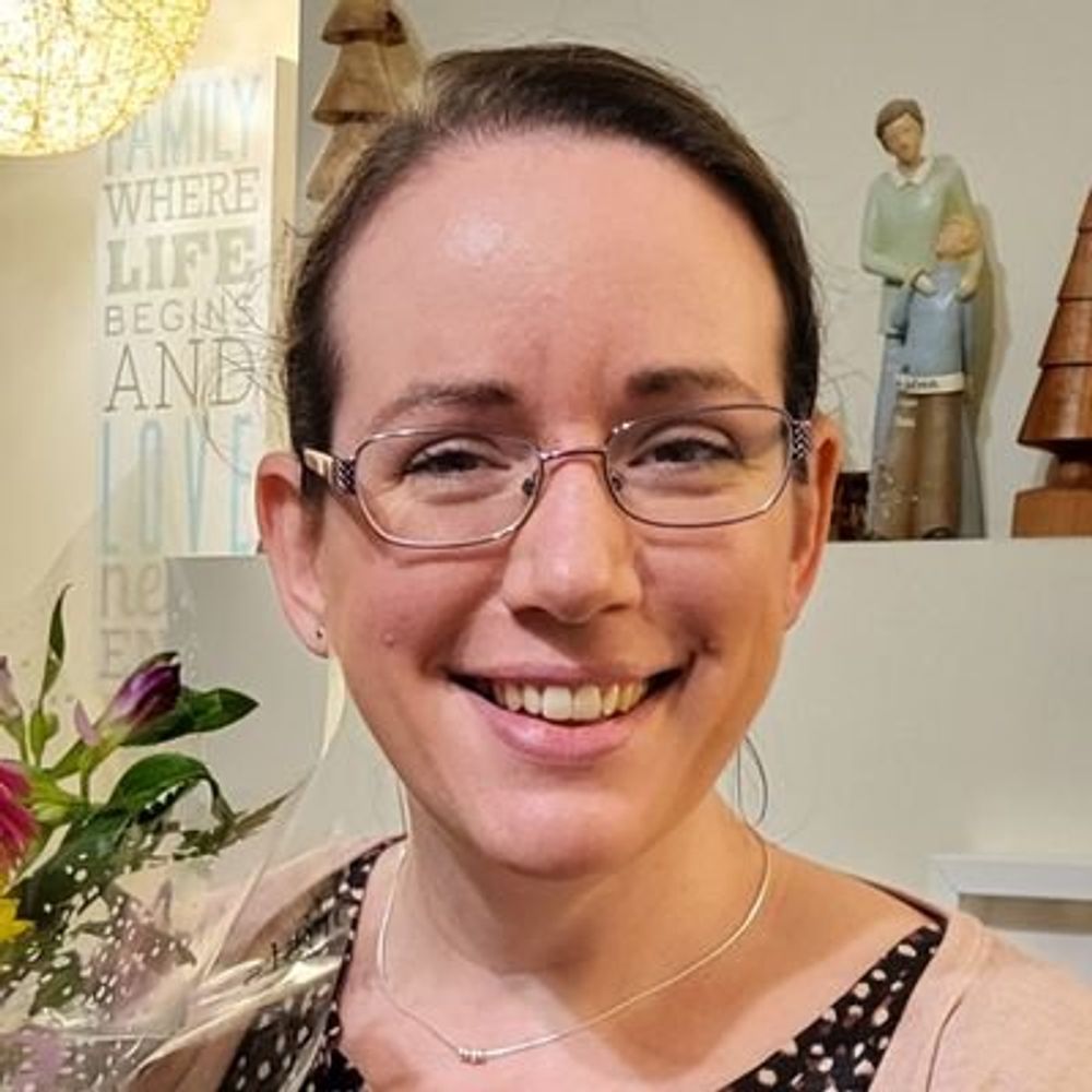 Lora Alexander