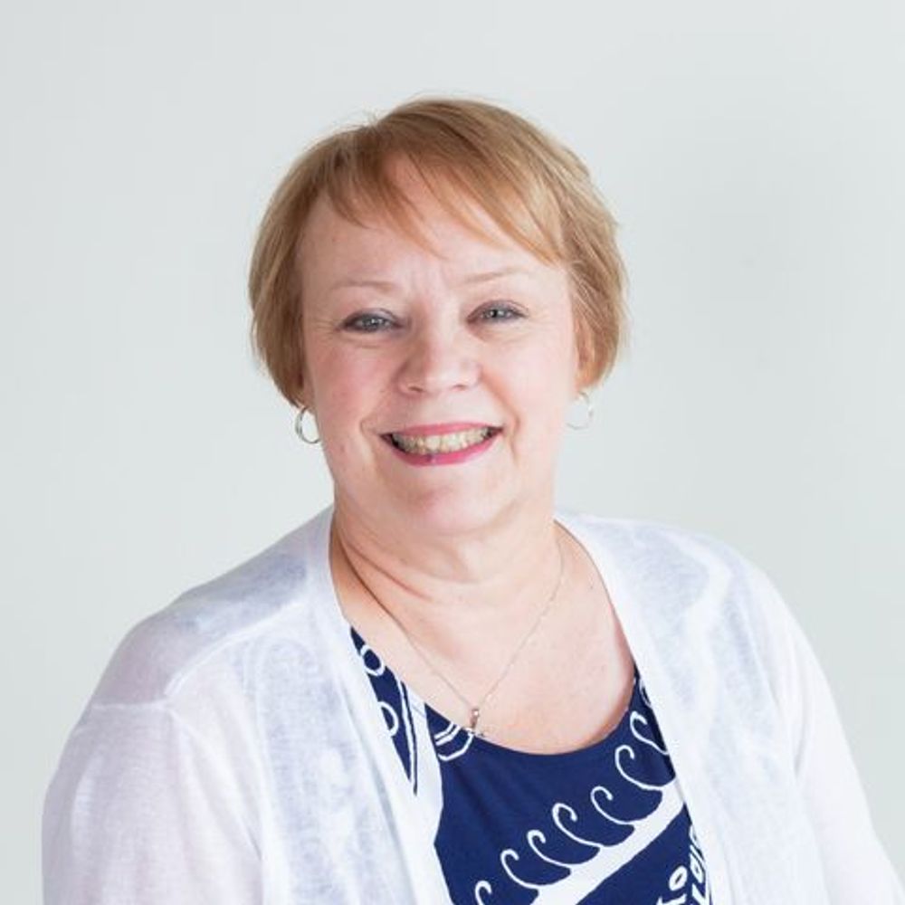 Kay Green of One Of A Kind Kay - DEALS  & COUPONS 