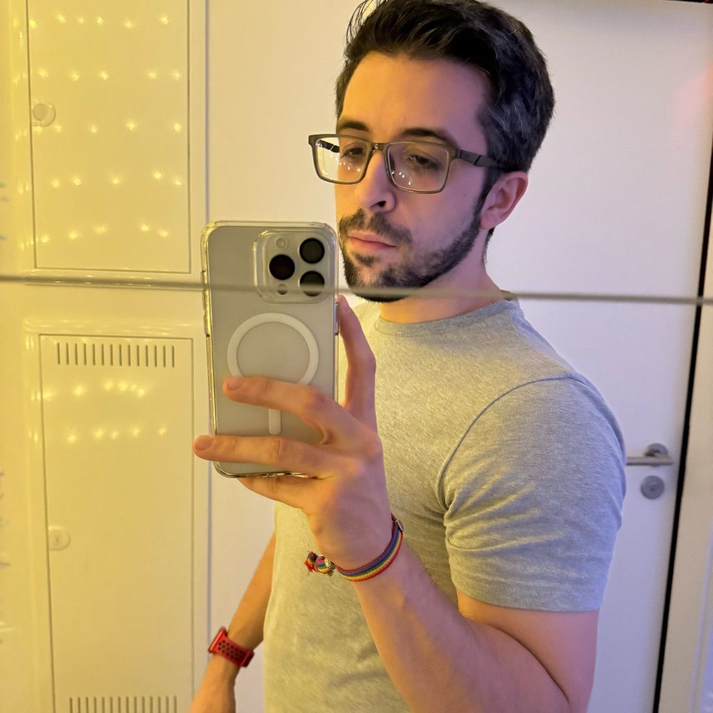 Antonio 🏳️‍🌈🔻🇪🇺
