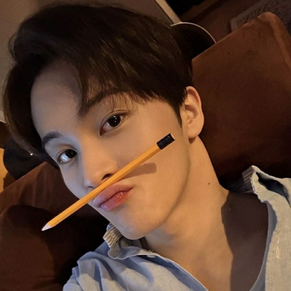 daily mark eyes