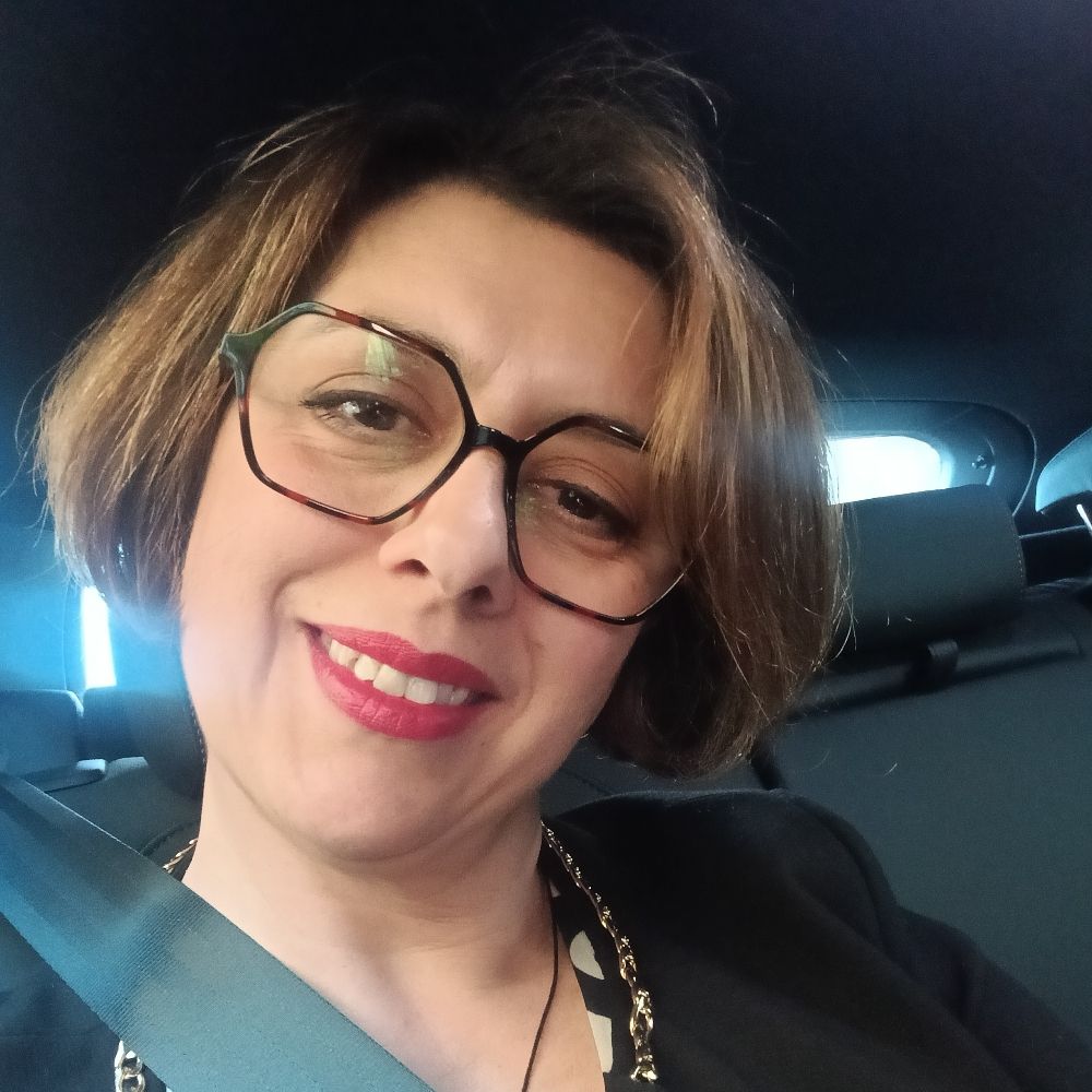 Maria Rita Bassetti 🌌🌍🌎🌏🌈🎄#facciamorete