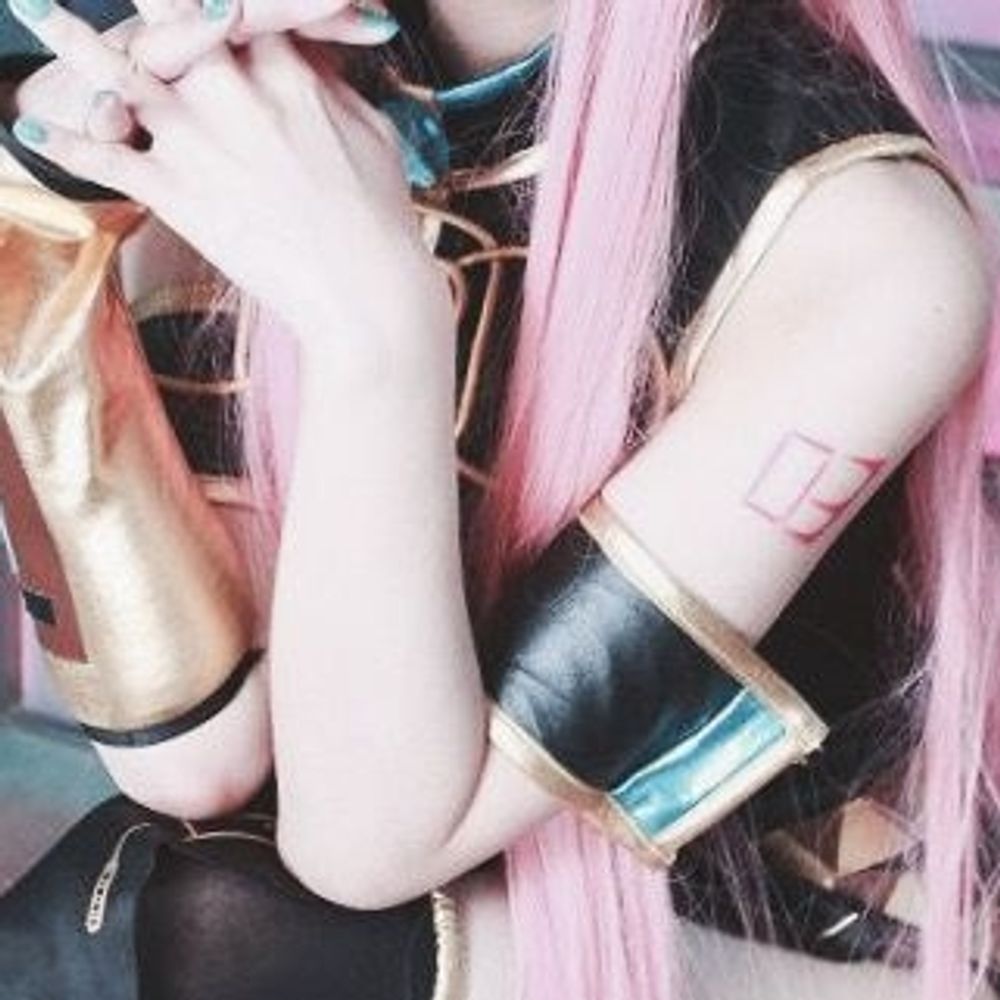 🕯 Luno ! | good girl  ͏ִ 𖹭
