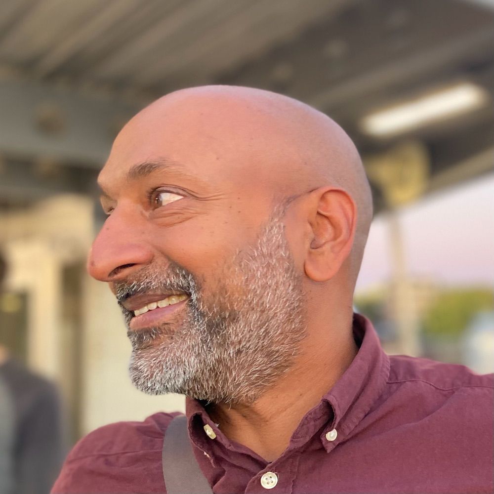 suresh.com