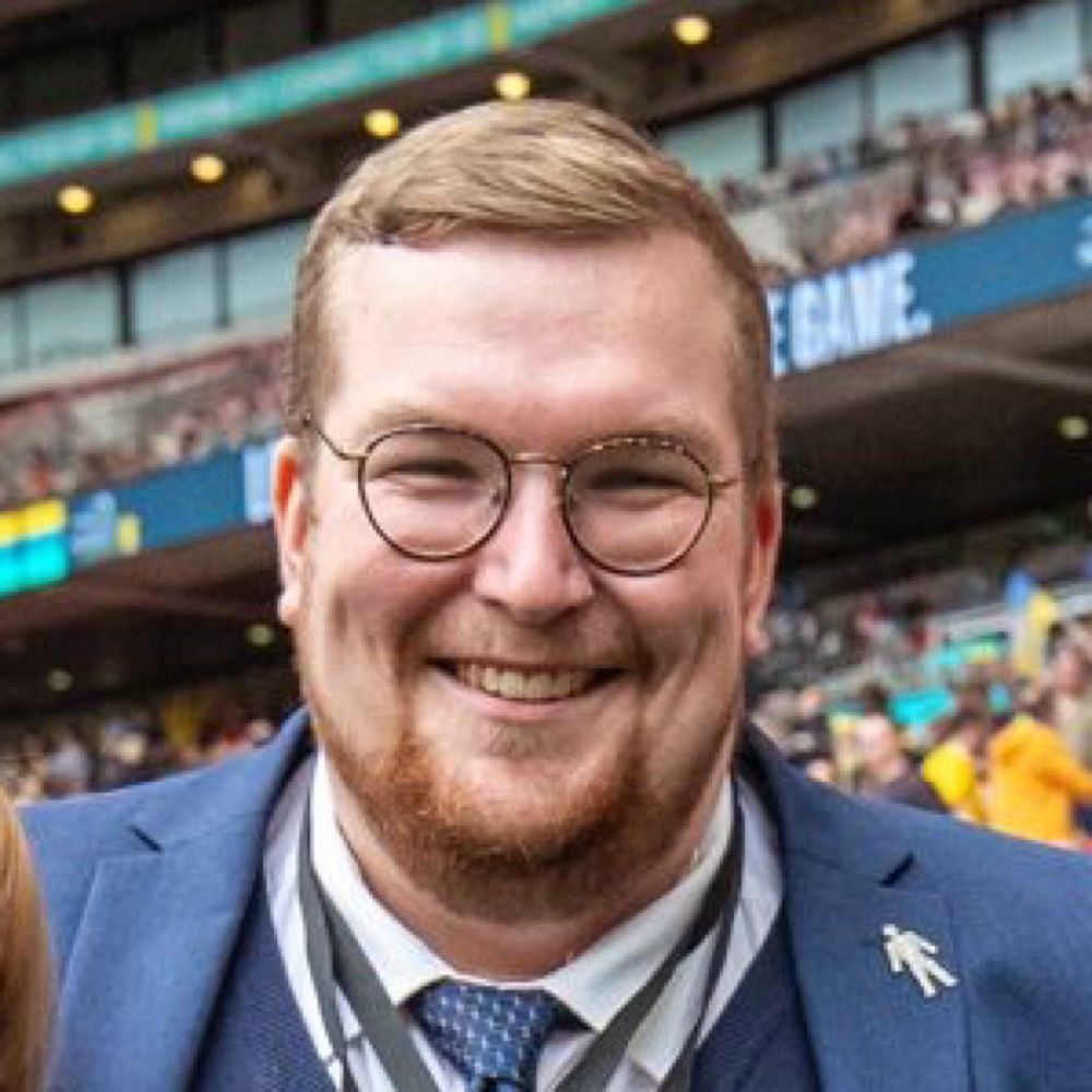 Tom Scott