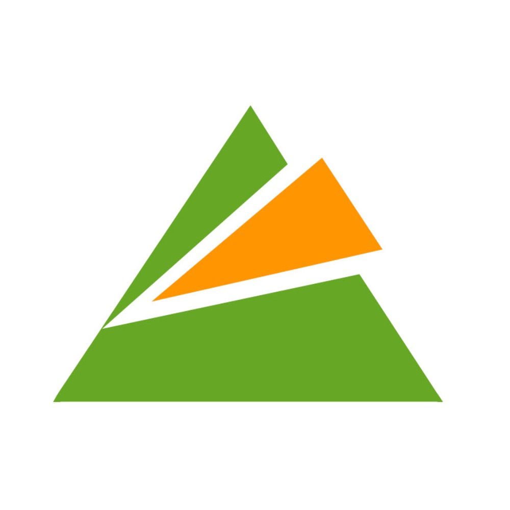Pyramide Est
