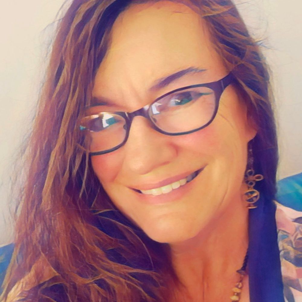 Sally Lynn MacDonald
