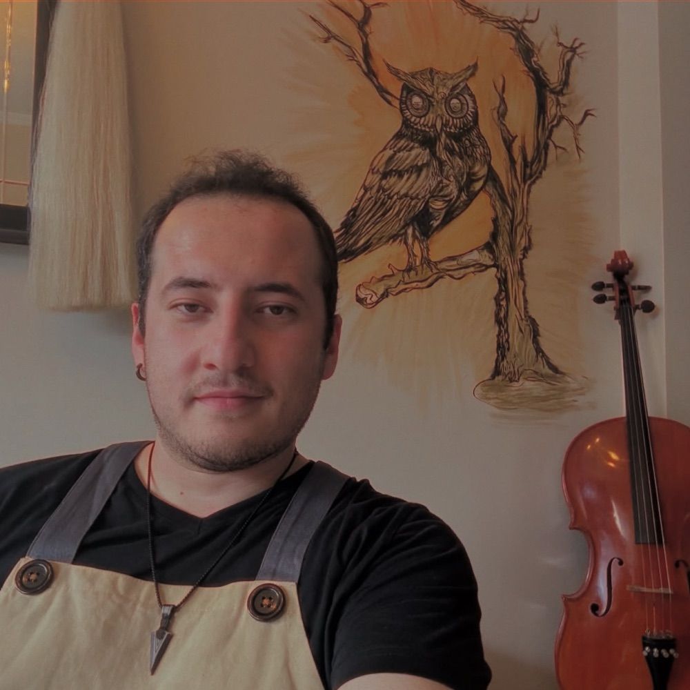 Luthier Fazlı Yıldırım
