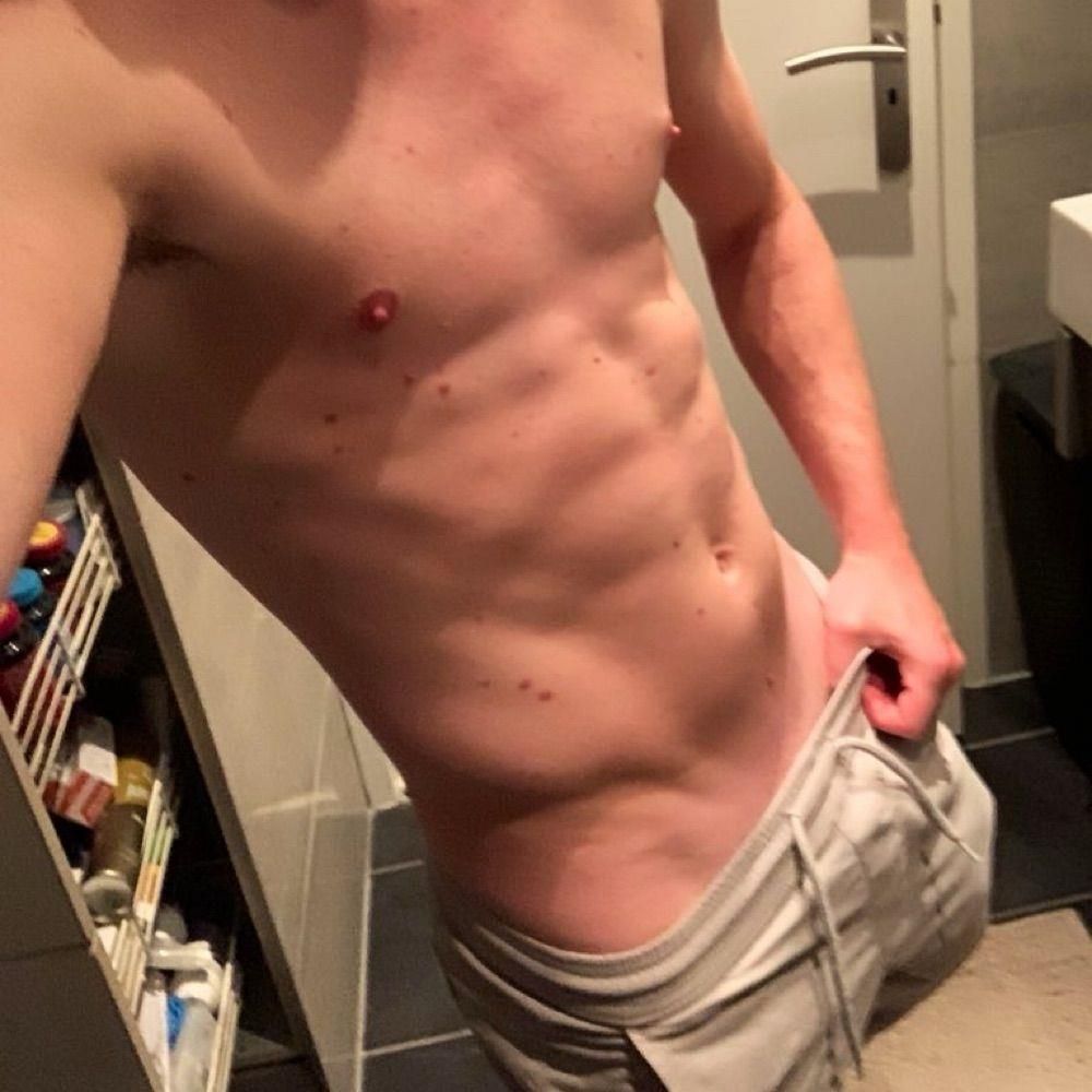 ⇩ṛẹáḓý ƒõř ṣẻx? ĉĺĭĉḳ úrļ ín mȳ pŗốƒỉļĕ