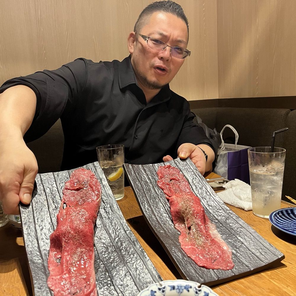 肉村社長（MeatTown CEO)
