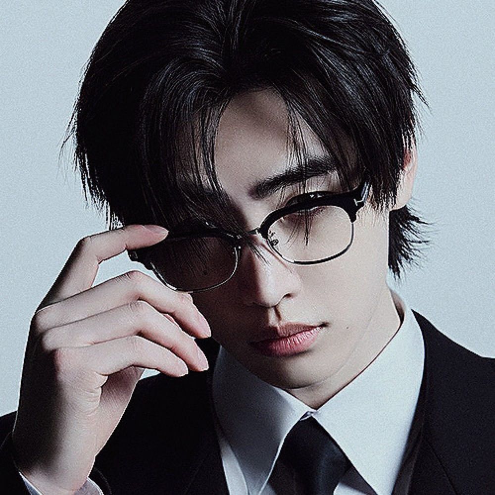 * ⊹　𝐝𝐚𝒊𝐣𝐚𝐥𝐲𝐧 ♡︎ ʲᵃᵏᵉʰᵒᵒⁿ　₊ ˚