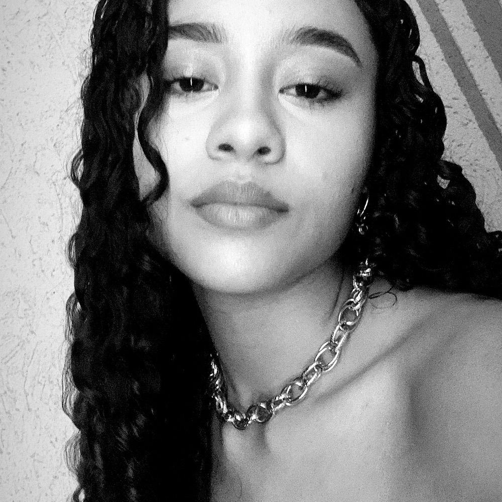 puts milly🖕