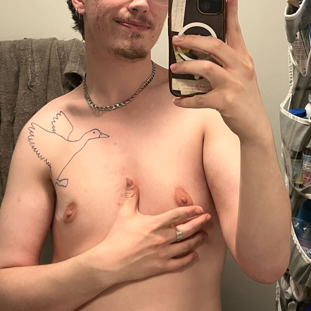 6’3 Enby  📍Chicago