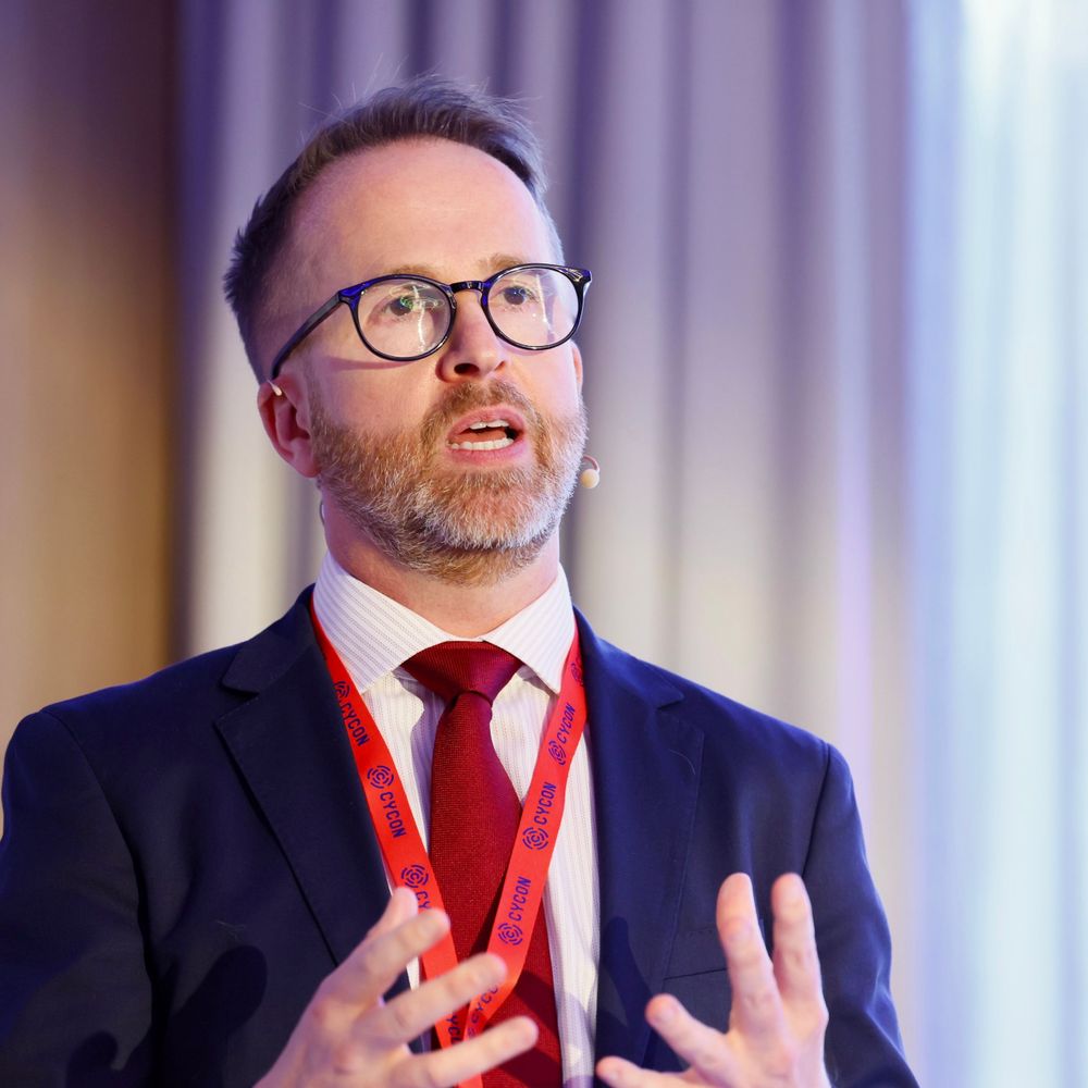 Dr Chris O'Meara