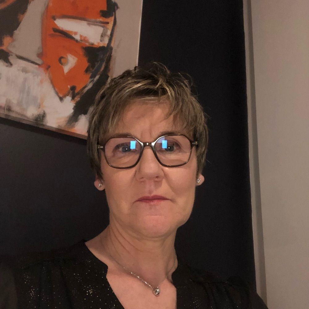Martinez Corinne