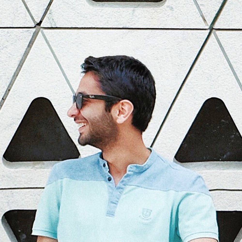 RezA