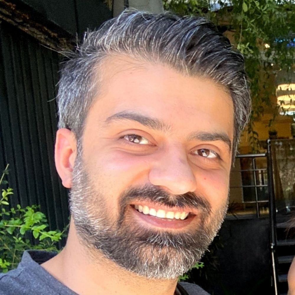 Amir Khoshnoud 