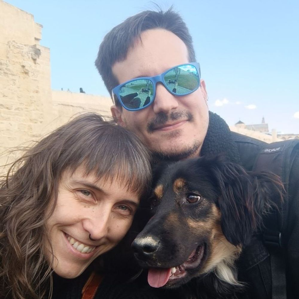Casi , con Bordón en Do-🖤