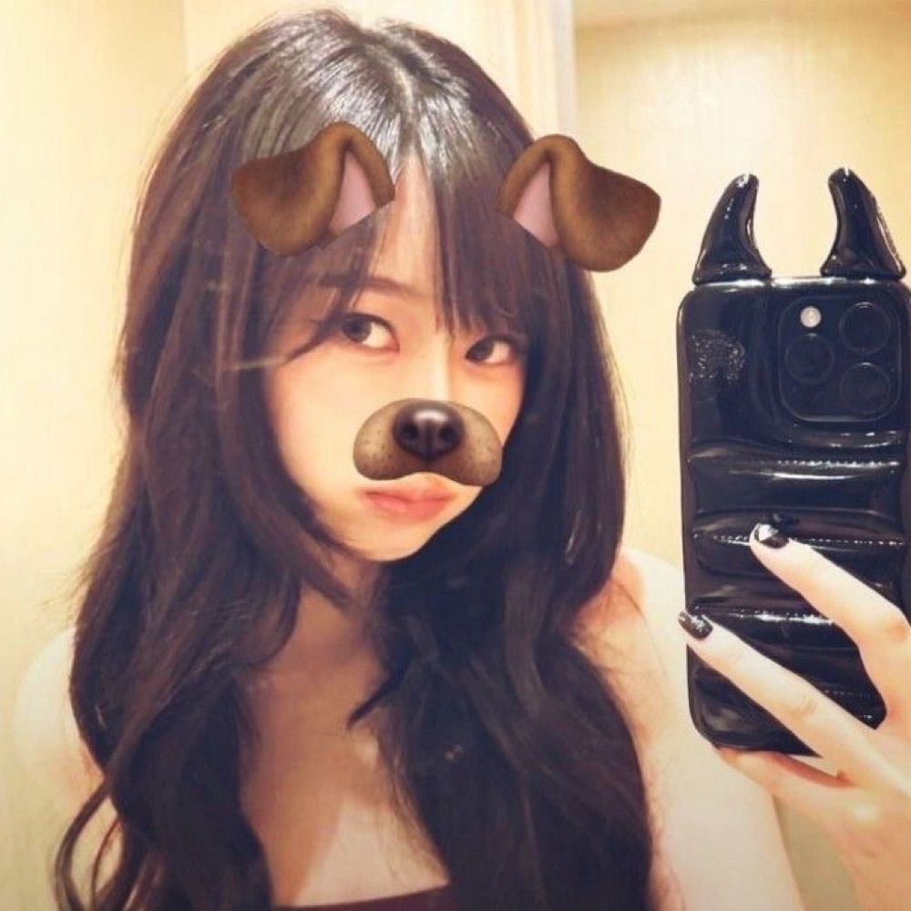 nia__w
