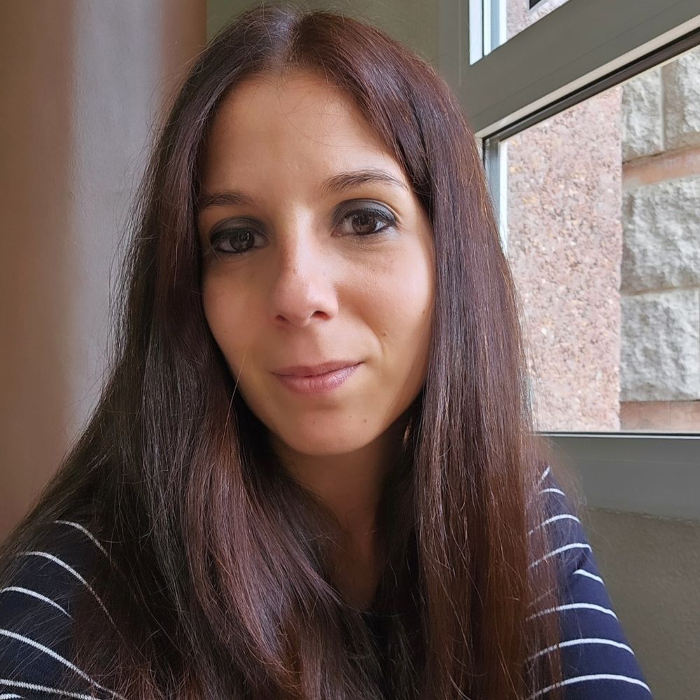 María E. Cortés-Cediel
