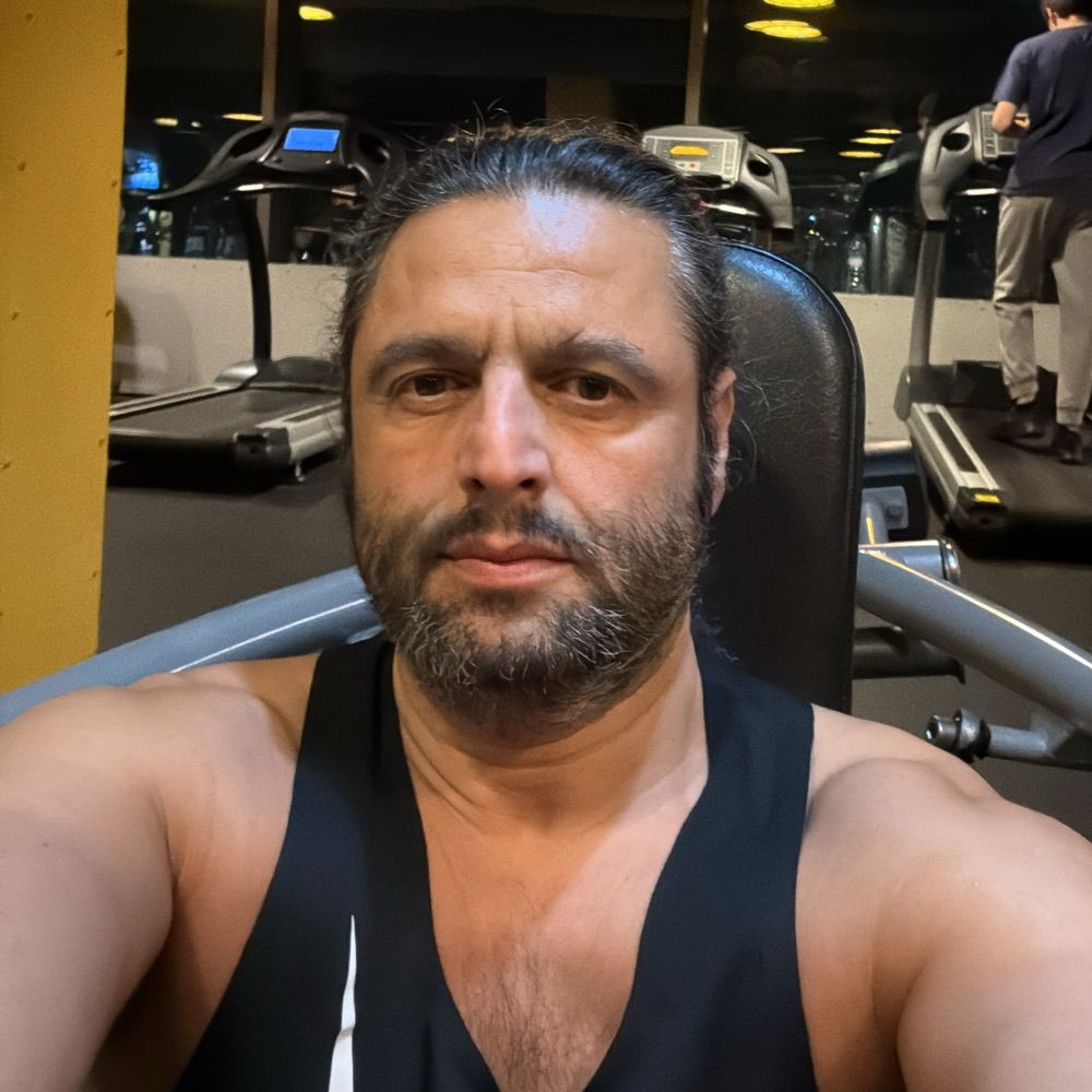 Dr. Yaşar Sarıoğlu