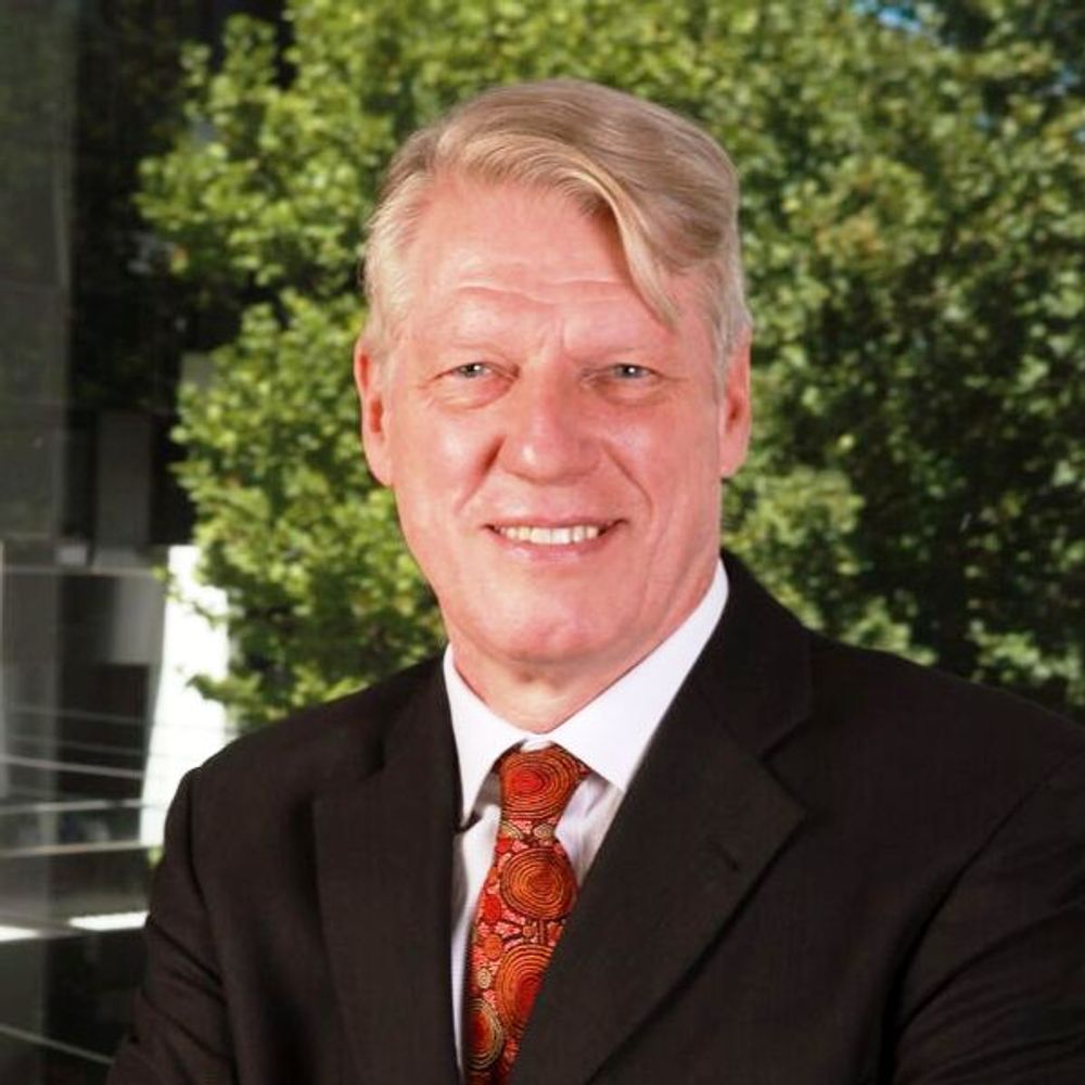 Klaus Veil