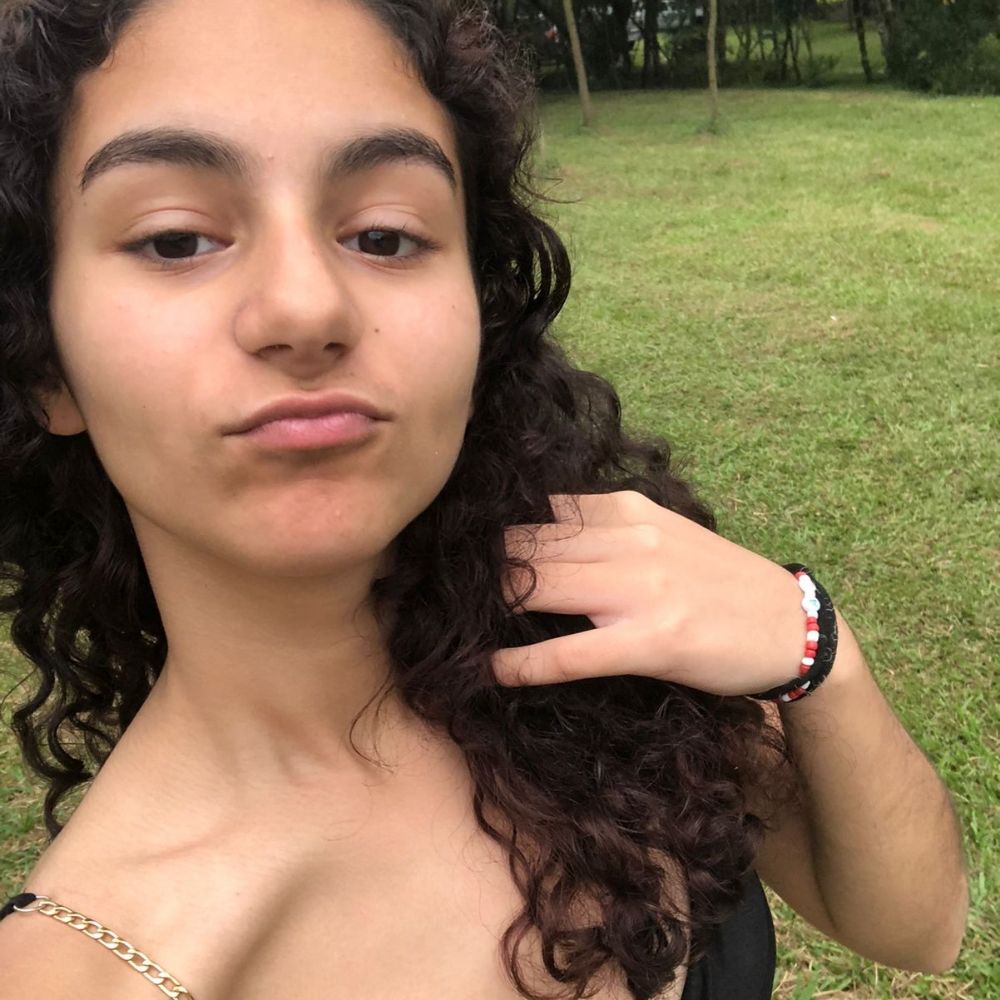 larii✌🏻