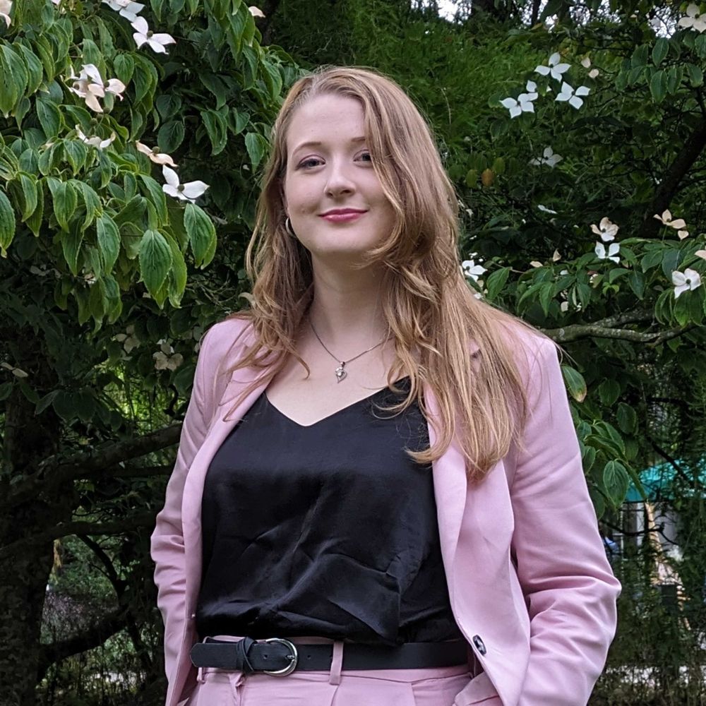 Dr. Sarah Biddle Leslie (she/they)