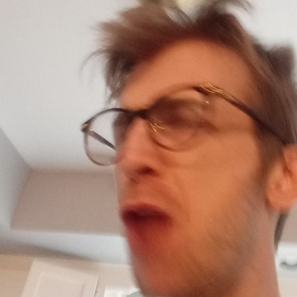 Q