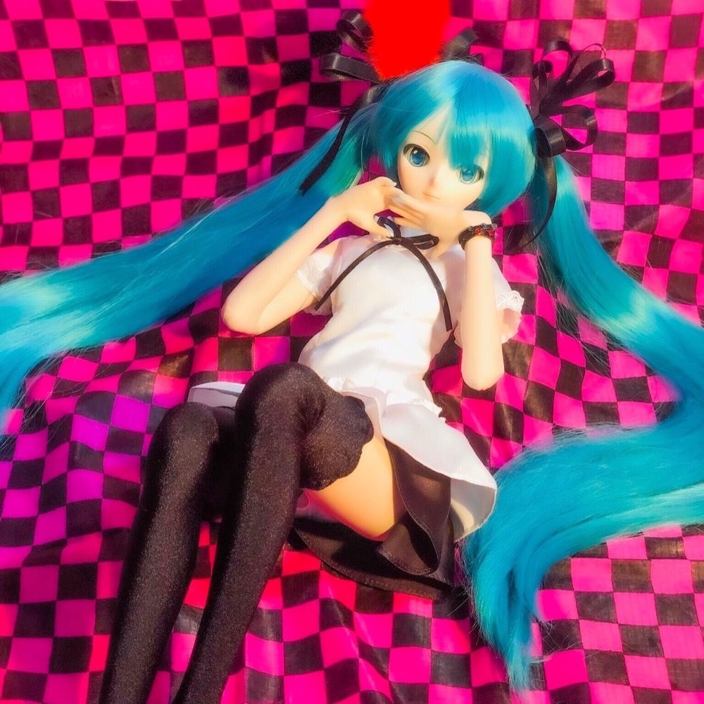シュープリーム たかみっくチャンネル