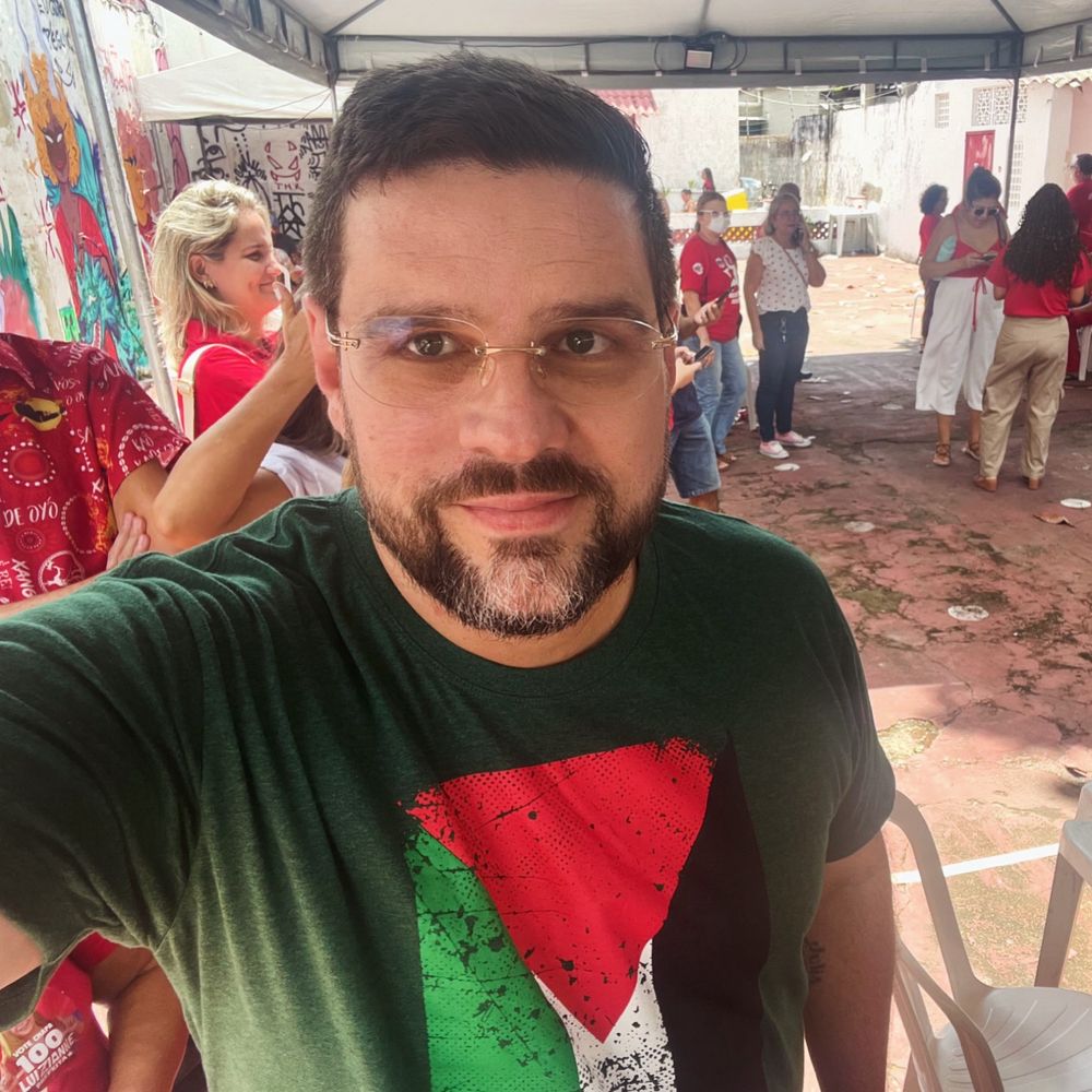 Marcelo Uchôa 's avatar