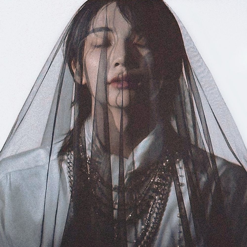 Istri mas jeonghan ; teh putri
