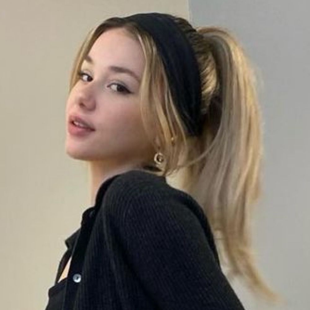 laura