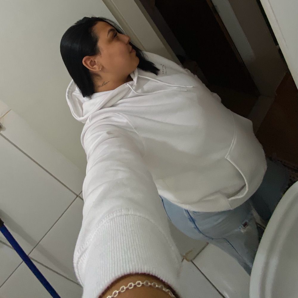 Ester Alves 