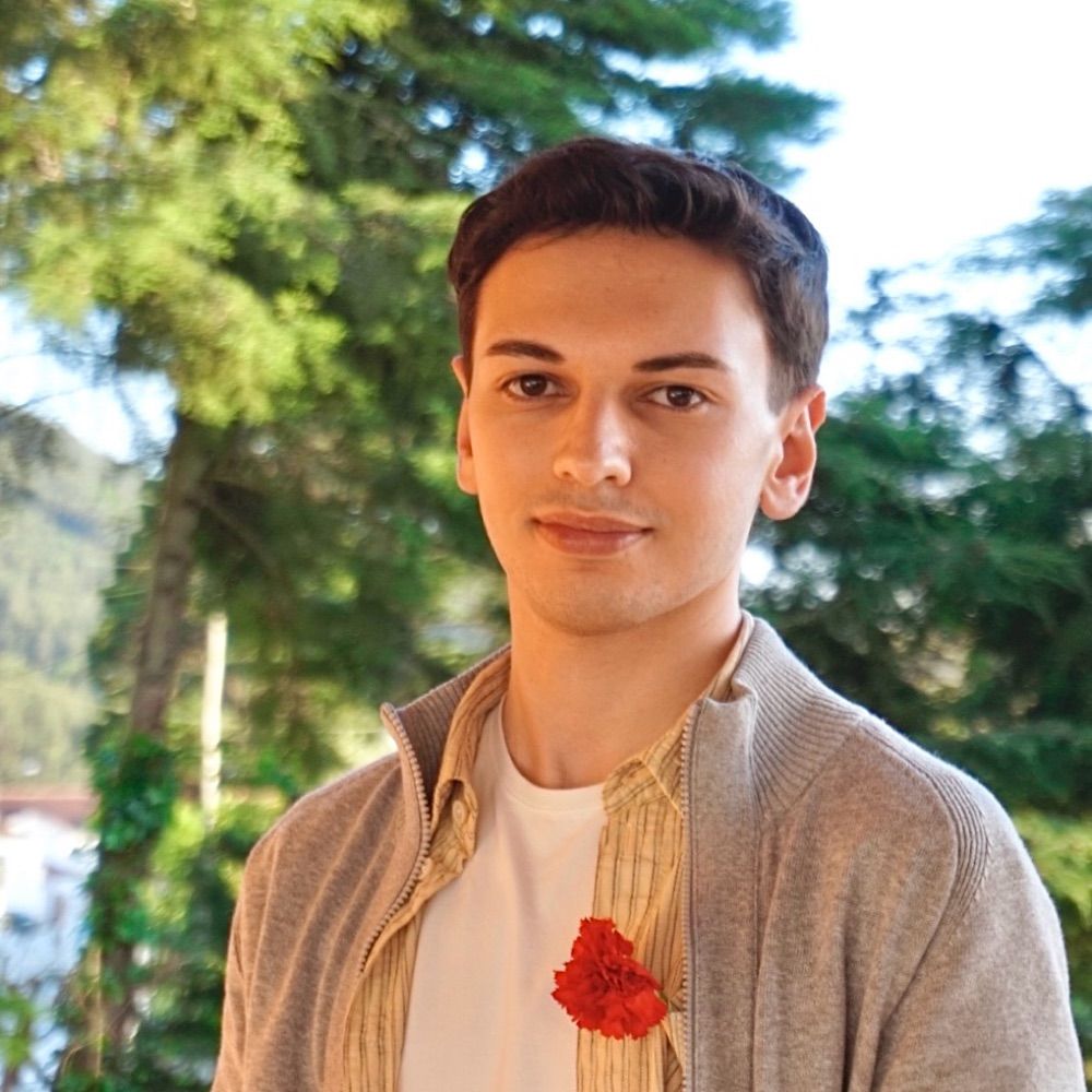 Tomás Pereira