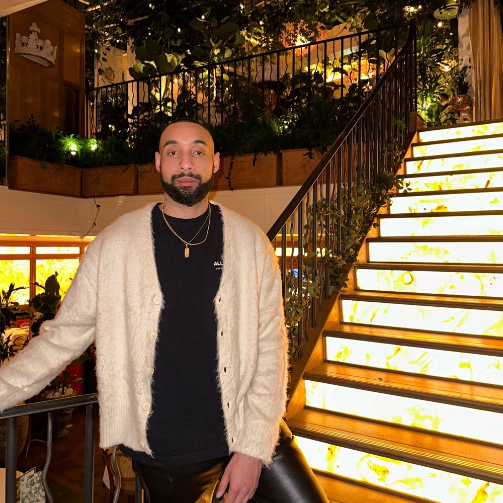 AJ