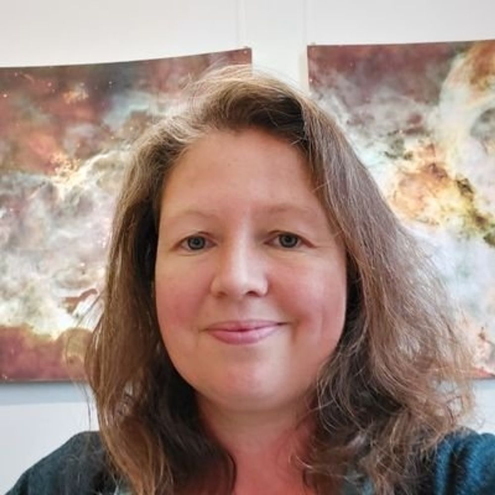 Dr. Joanna Holt