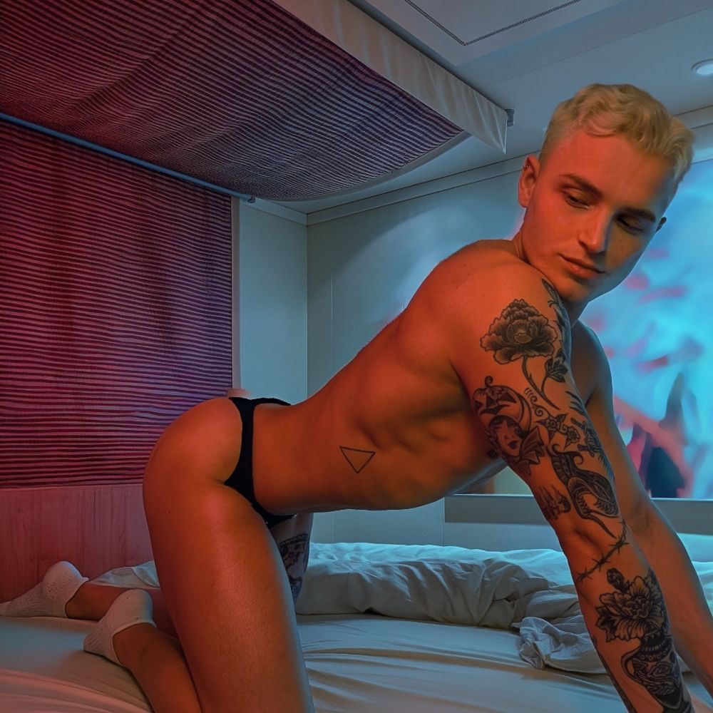 Ethan Caleb X 🍑