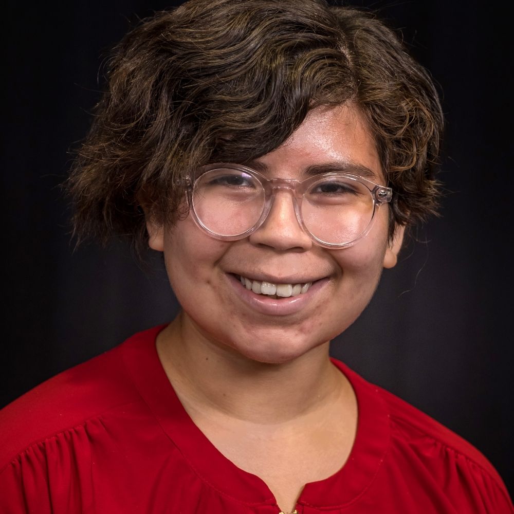 raquel villatoro (they/she)