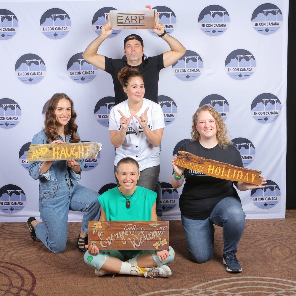 Heather 🫘🦄  🌊🔥  (•)(•) >🧨  #BringWynonnaHome 
