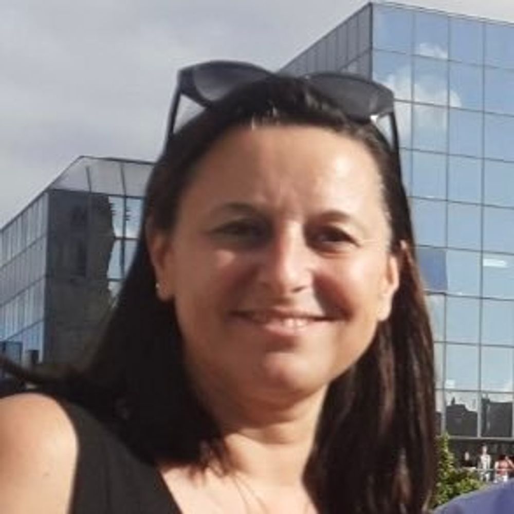 Cécile LEROUX