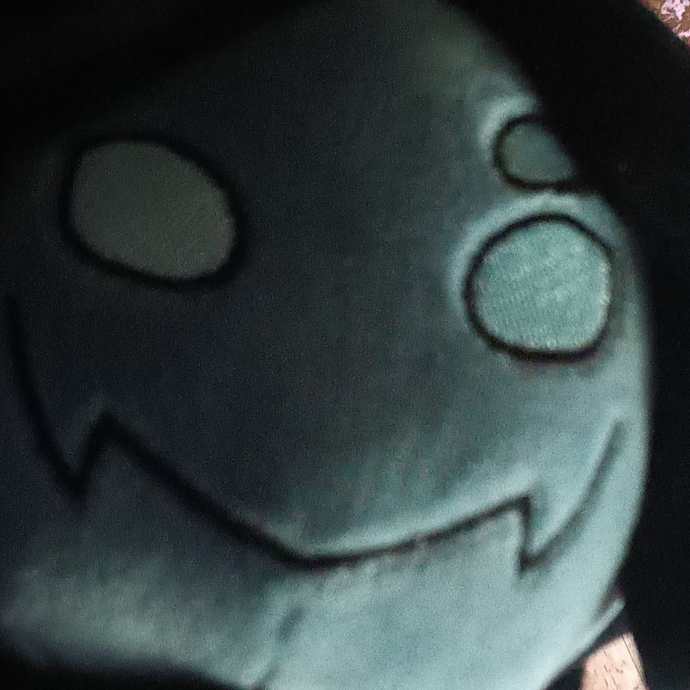 Gloomy_eyes