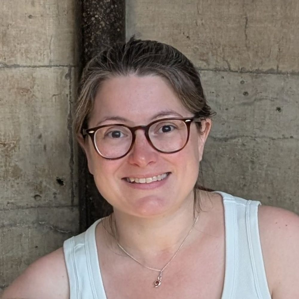 Dr Charlotte Pickard