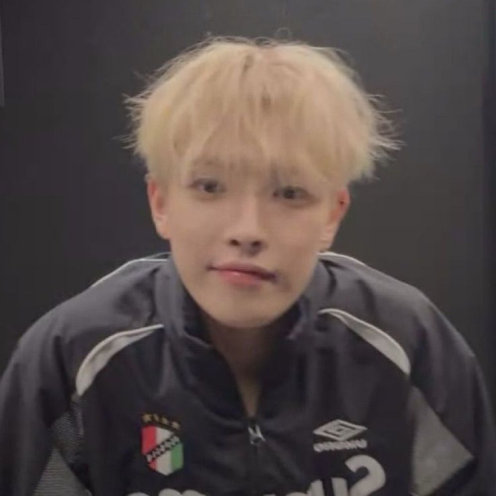 Haru ! VIU O ATEEZ E O NTX