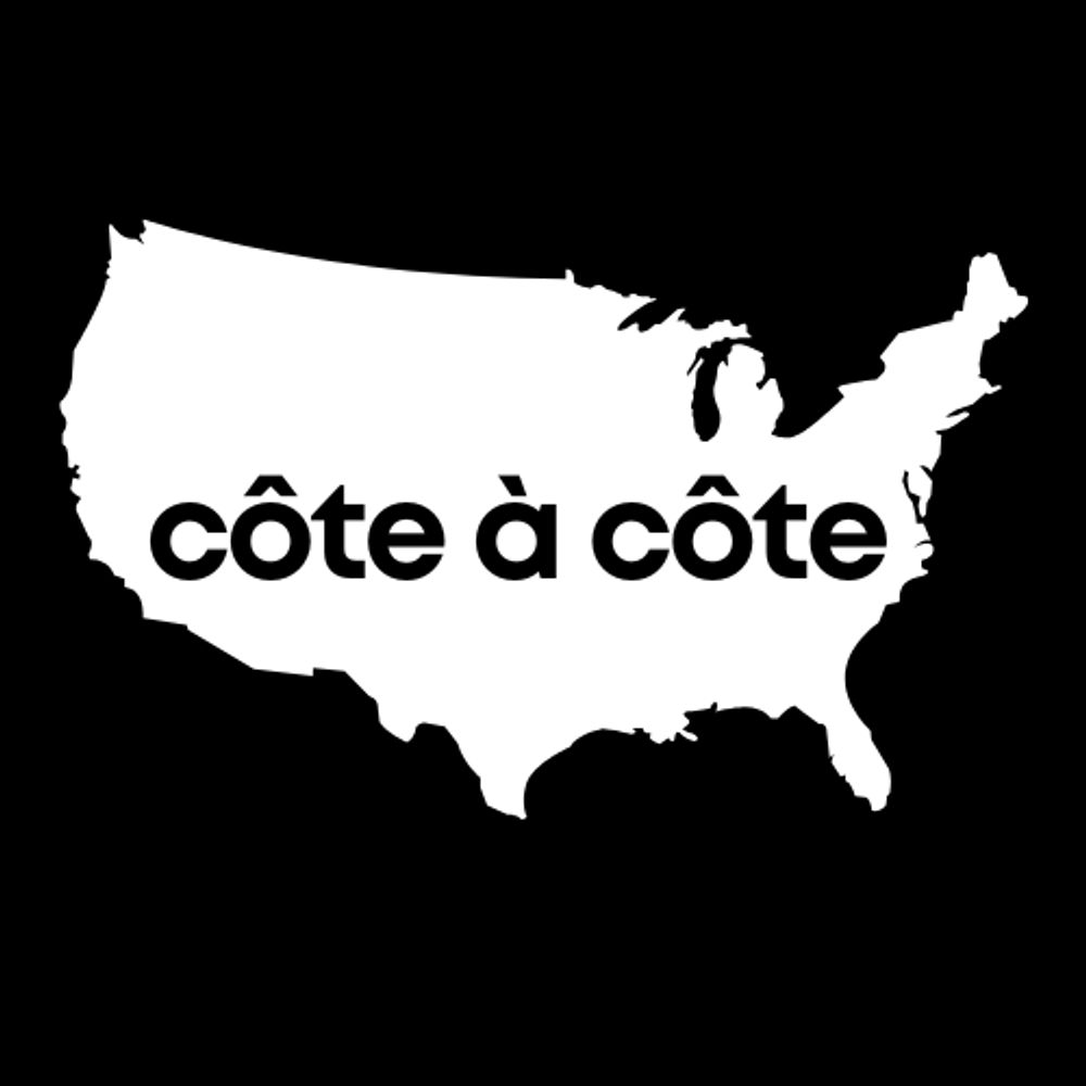 Côte à côte