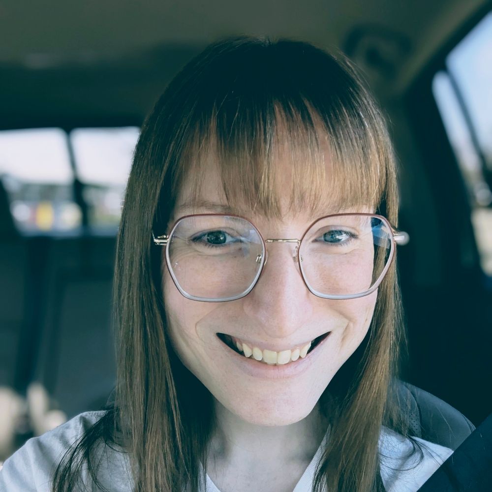 Vee 🏳️‍🌈👩‍🦽