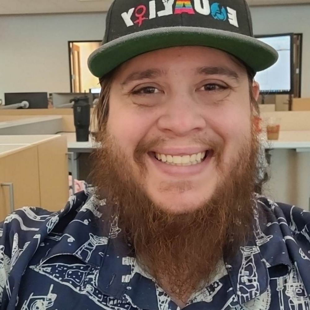 Travis Cheek