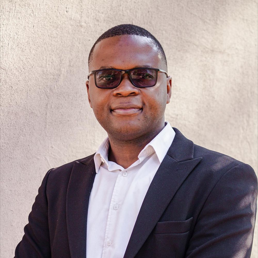 Vuyisile Ndlovu