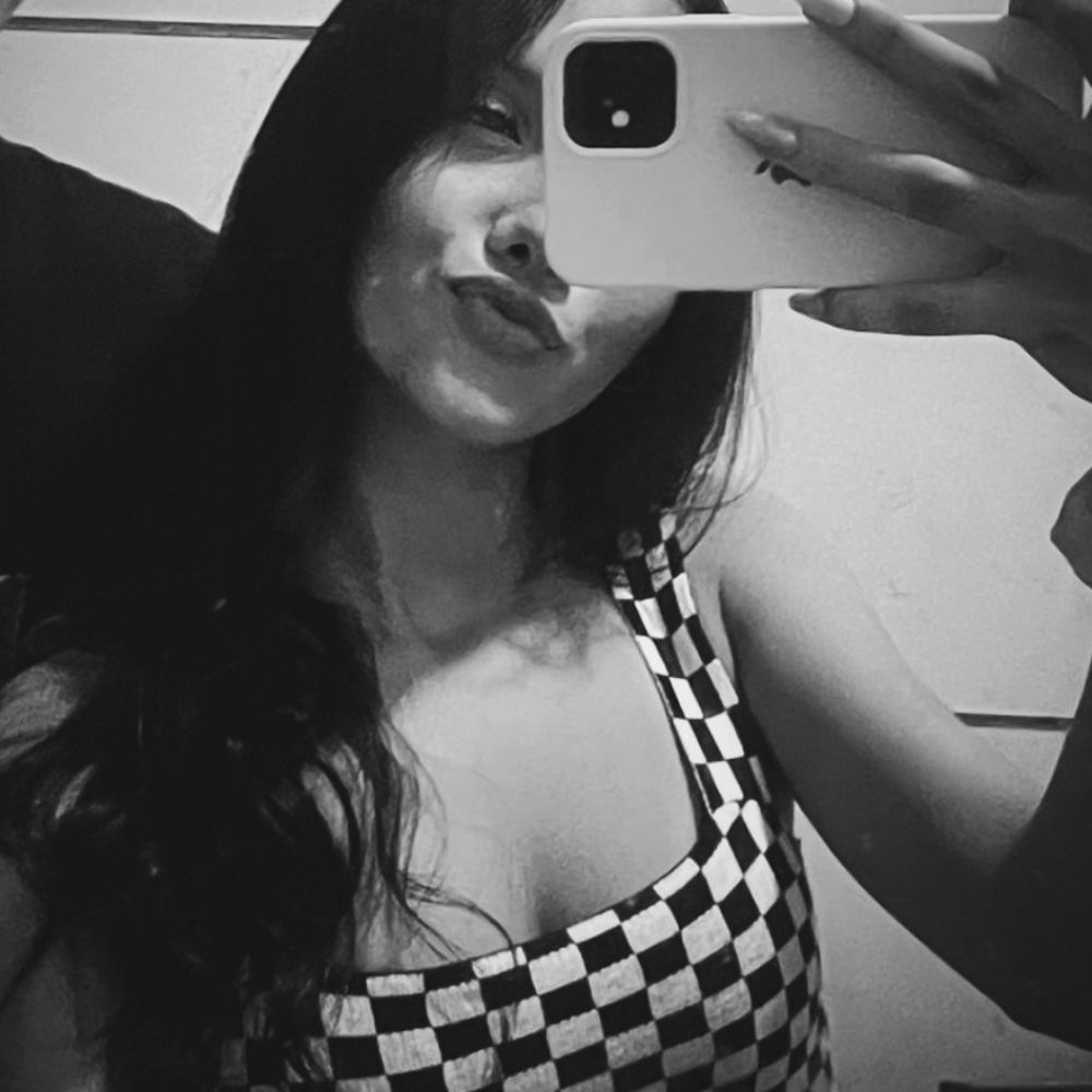 laura.