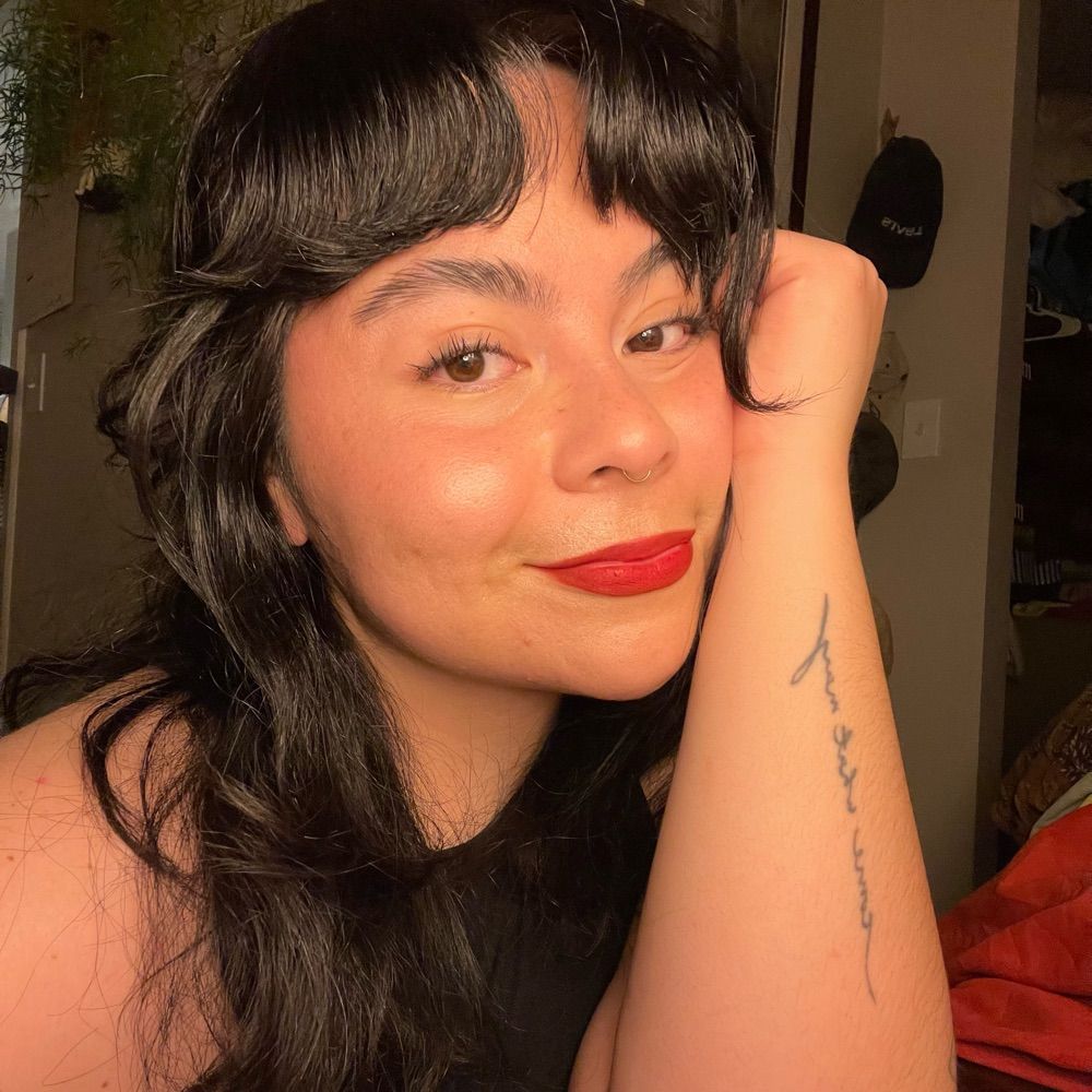 cynth (she/they)