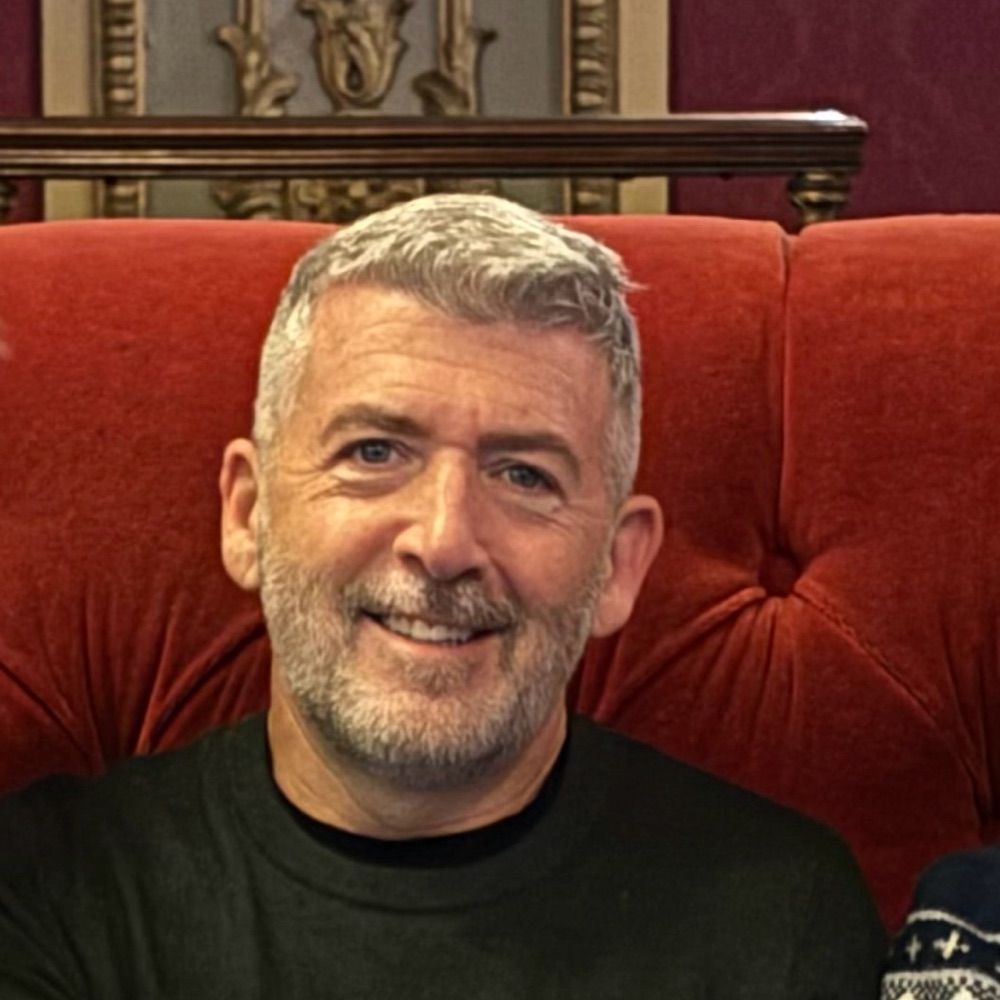 Scott T
